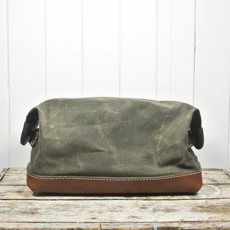 De Gaulle Dopp Kit, Olive