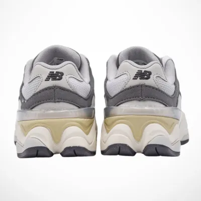 Women N.B 9060 Sneakers (Light Grey)